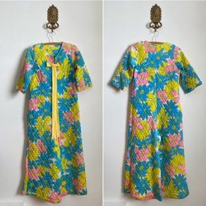 Vintage Quilted Flower Power Jumpsuit Housecoat
